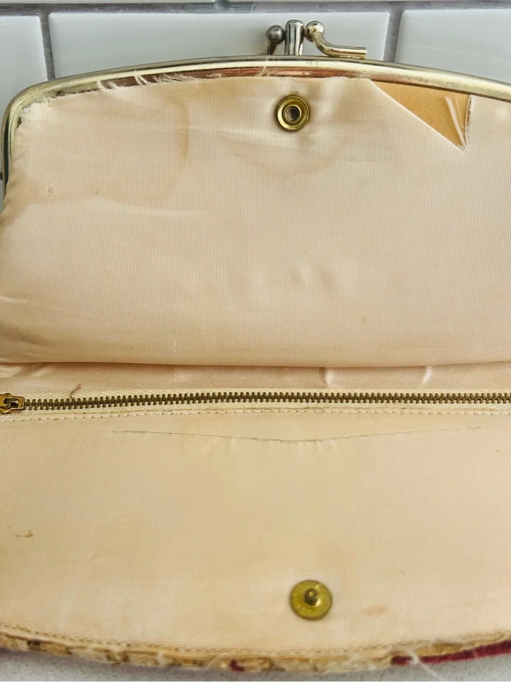 Vintage Floral Upholstery Clutch. Tapestry Chenille Kiss Lock Boho Cottagecore
